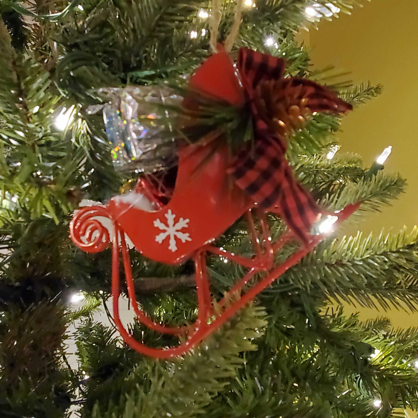 Sleigh Christmas Ornament with Pine Cones