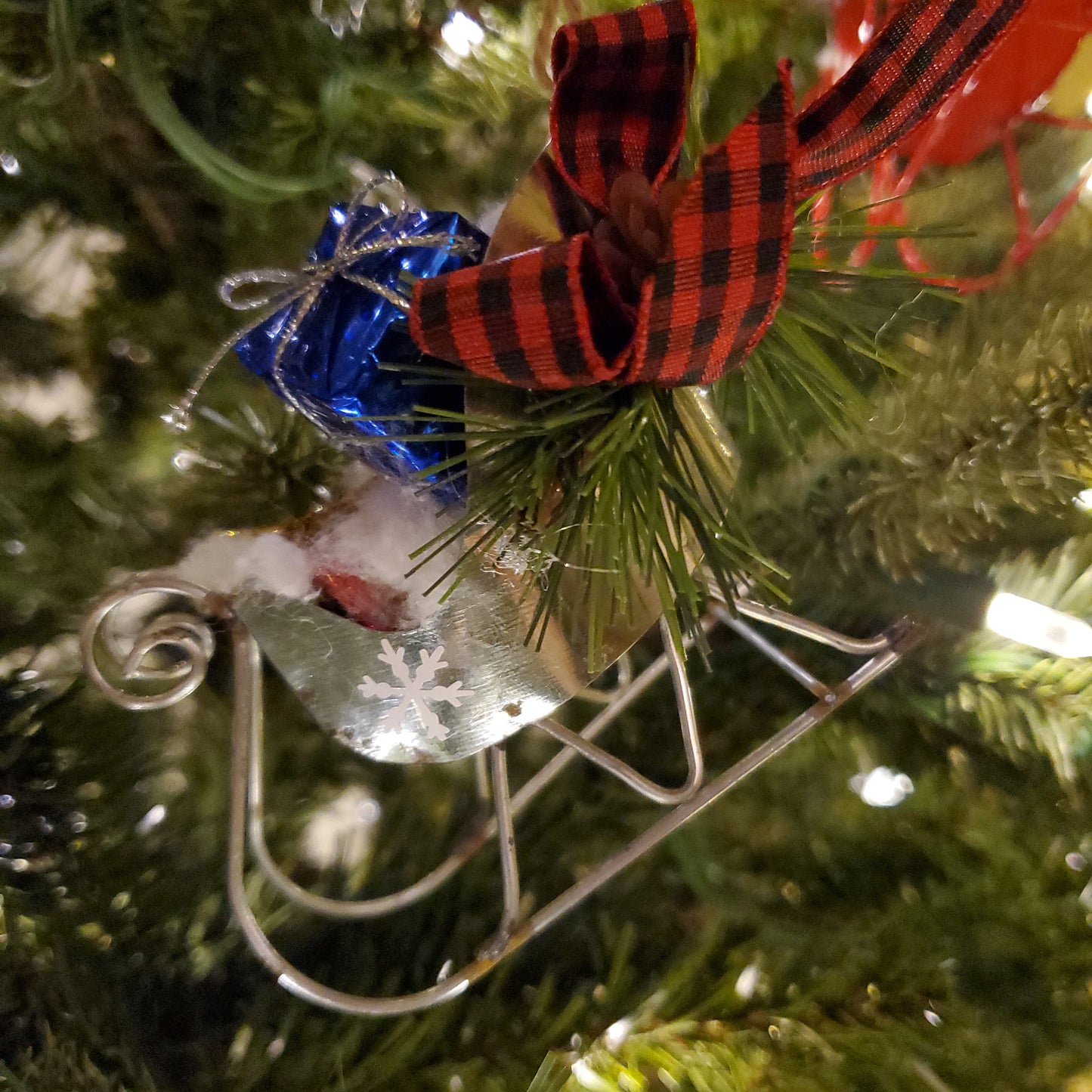 Sleigh Christmas Ornament with Pine Cones